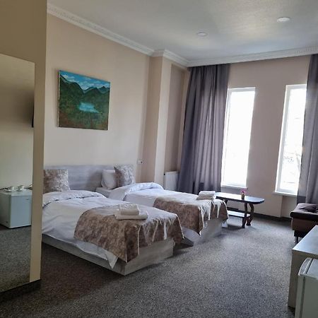 Rail Hotel Tbiliszi Kültér fotó