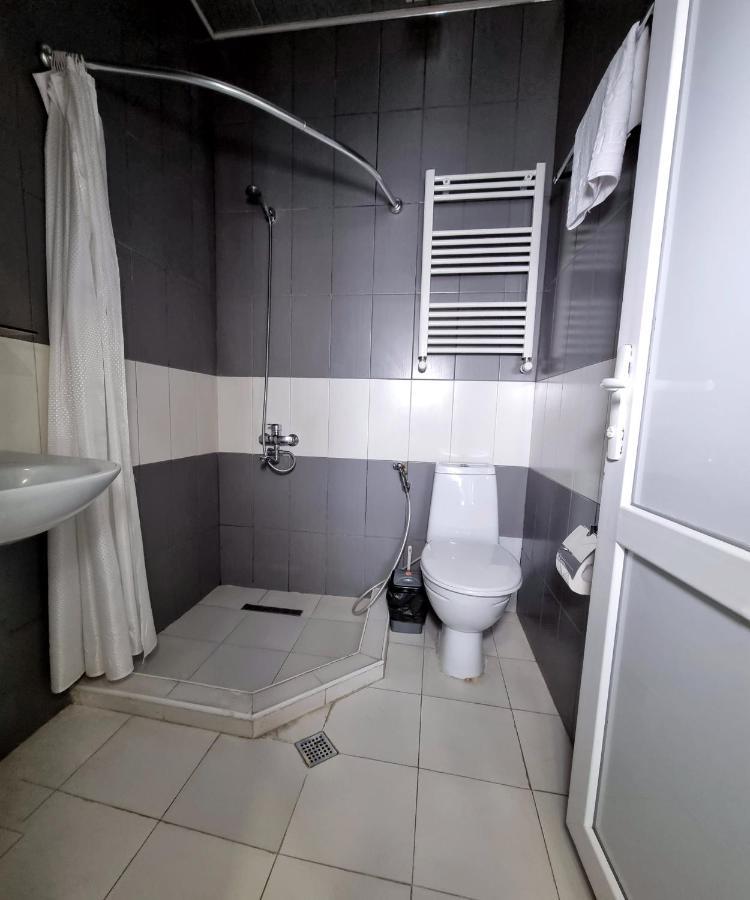 Rail Hotel Tbiliszi Kültér fotó