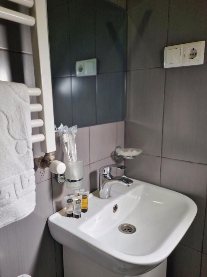 Rail Hotel Tbiliszi Kültér fotó