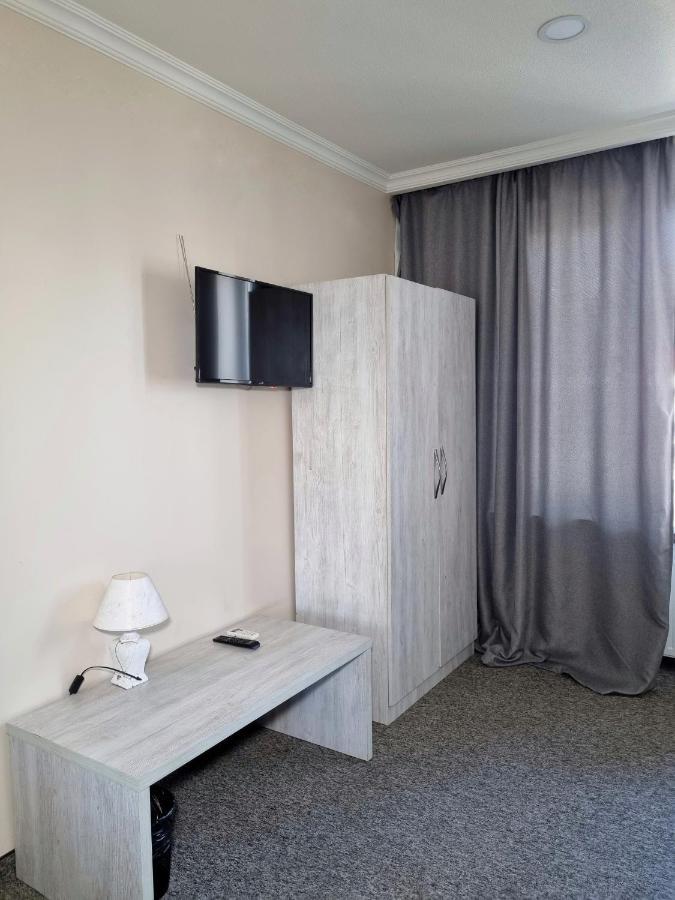 Rail Hotel Tbiliszi Kültér fotó